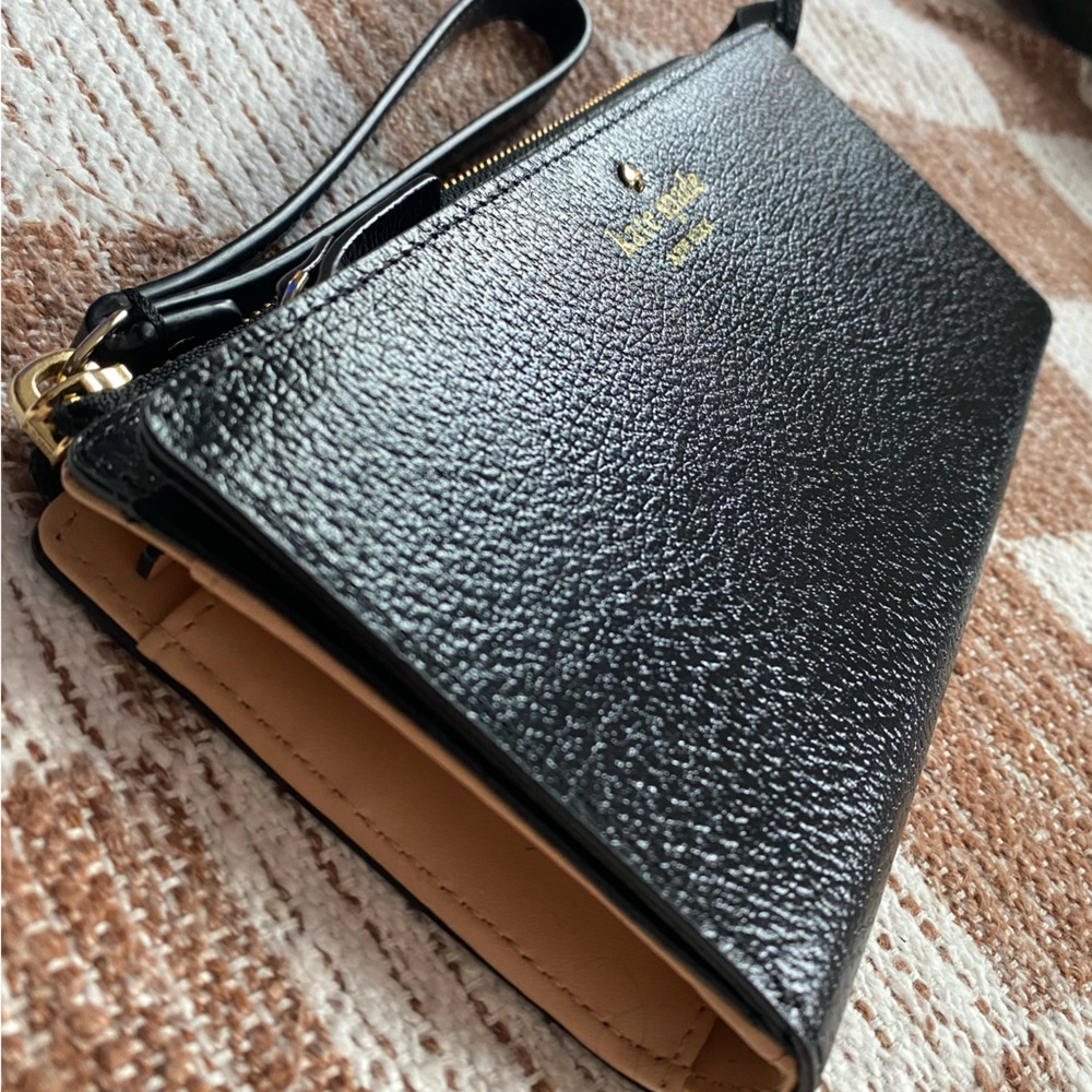 Kate Spade Wallet/Wristlet - Picture 3 of 5